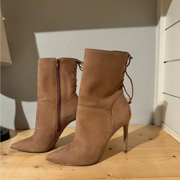 Shoes - Suede Tan boots size 8 1/2